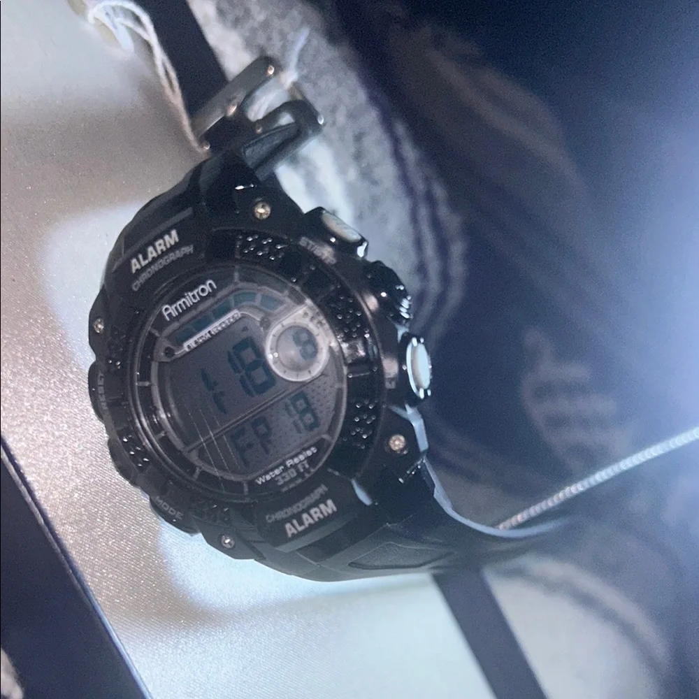 Armitron Black Smartwatch with Durable‎ Design